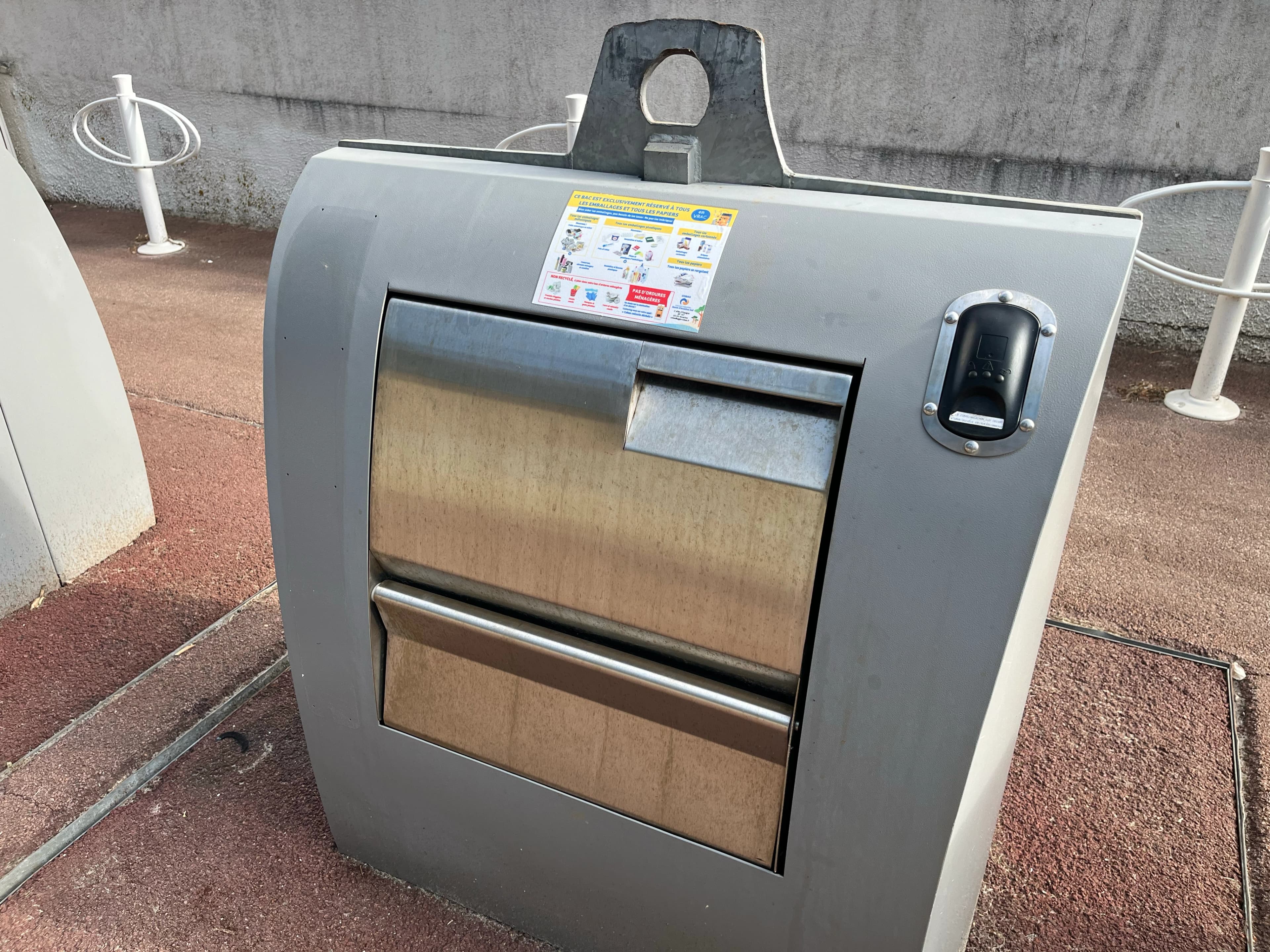 place the badge on the black spot on the right