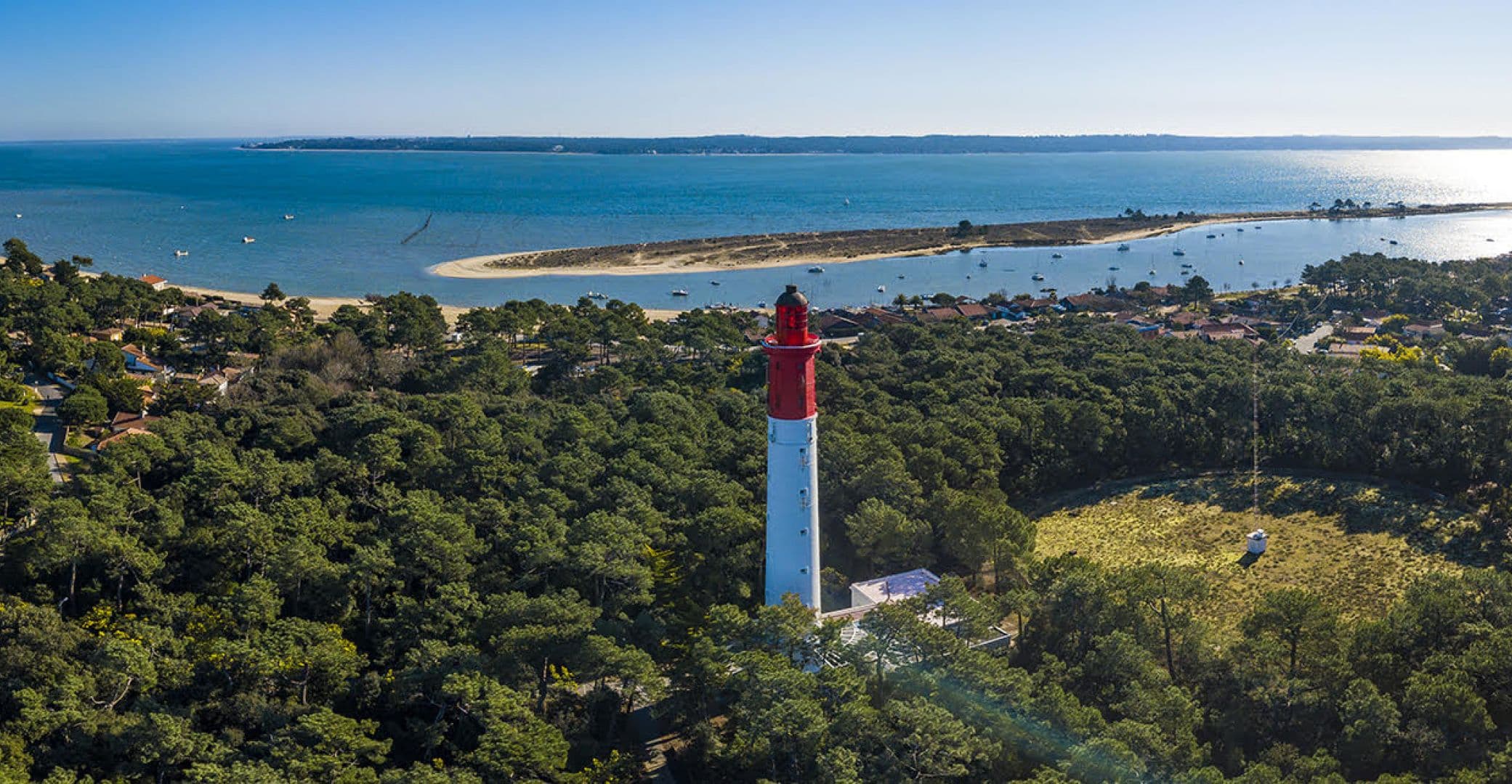 cap ferret lighthouse